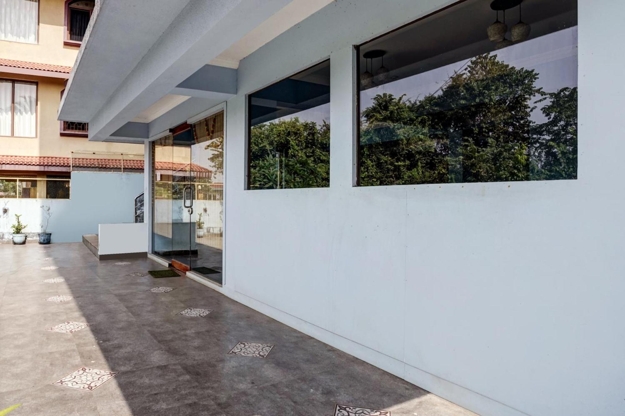 Super Hotel O Porvorim Sangolda Luaran gambar