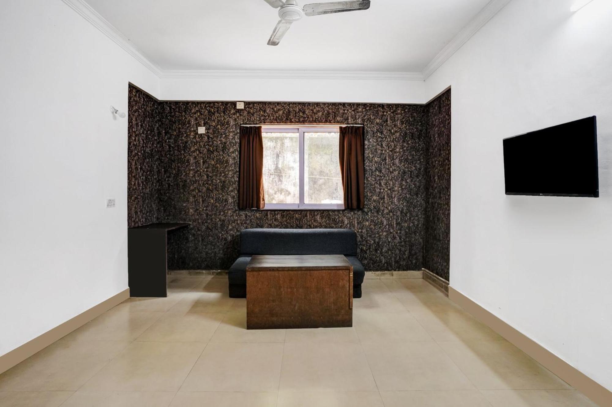 Super Hotel O Porvorim Sangolda Luaran gambar