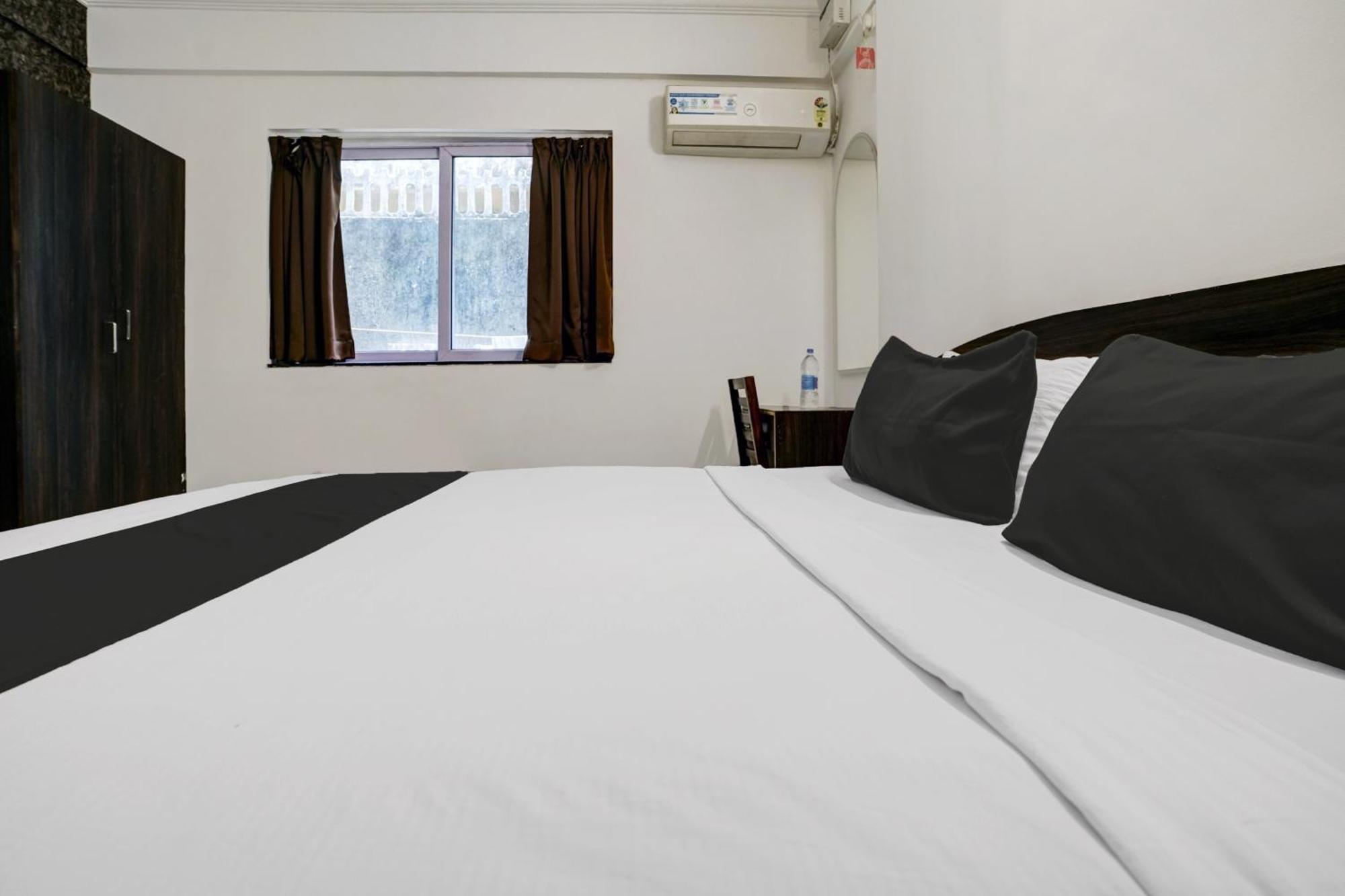 Super Hotel O Porvorim Sangolda Luaran gambar
